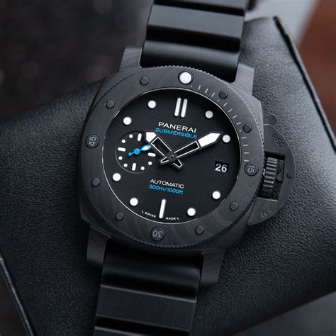 panerai underwater carbotech 42mm